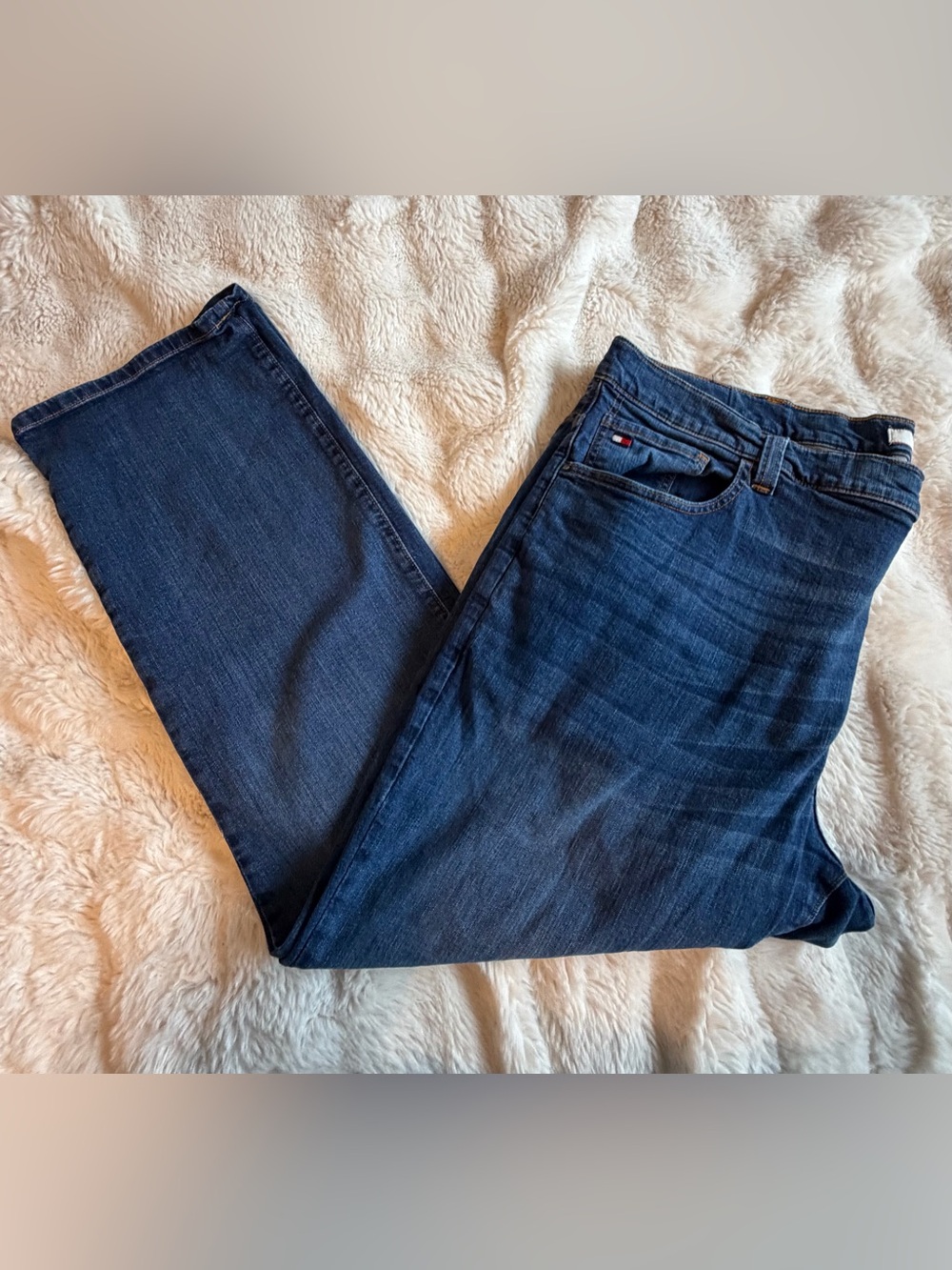 Tommy Hilfiger Denim Men’s Jeans 48x32 Medium Wash Stretch Straight Leg